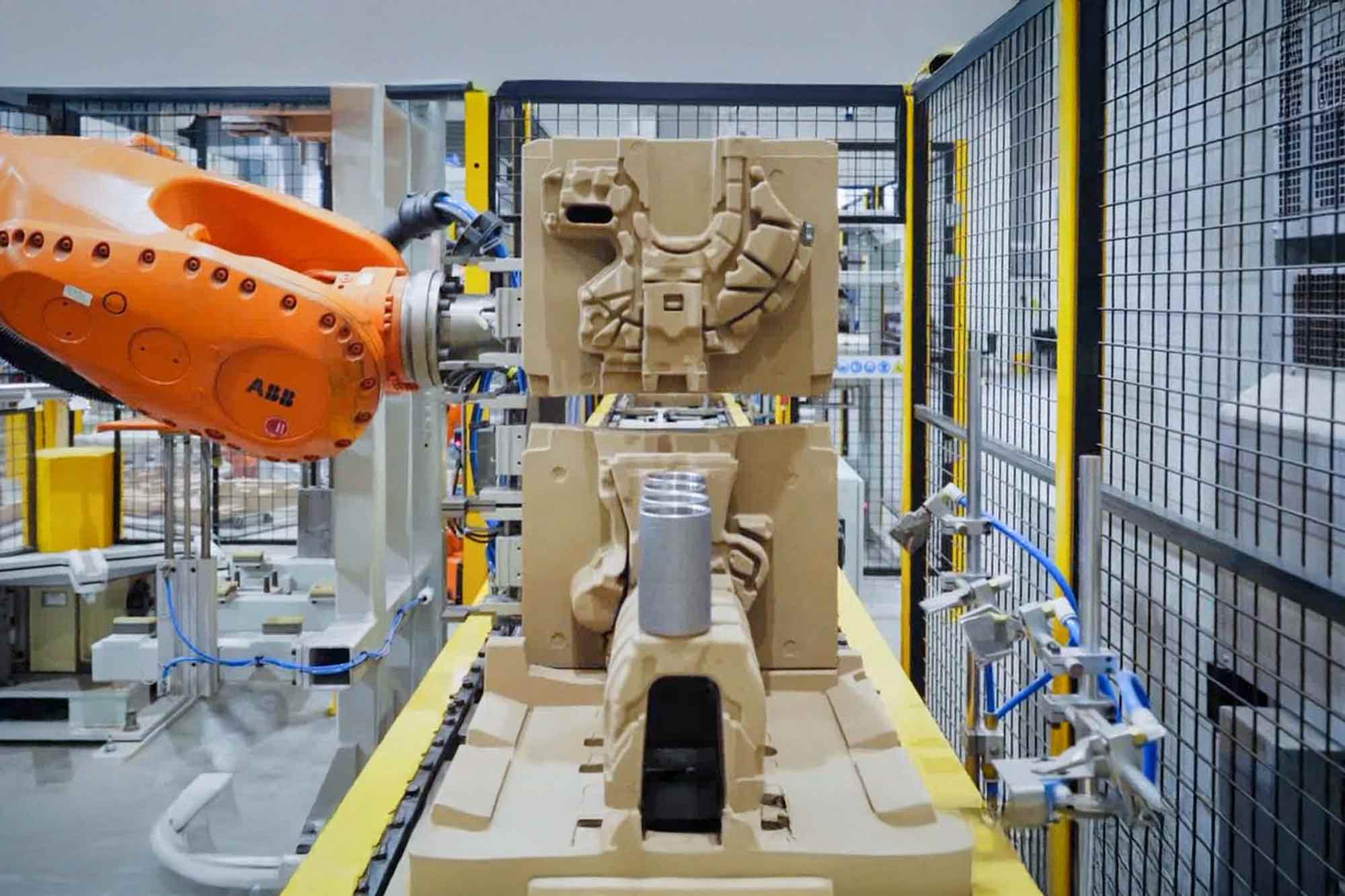 sand-core-handling-1